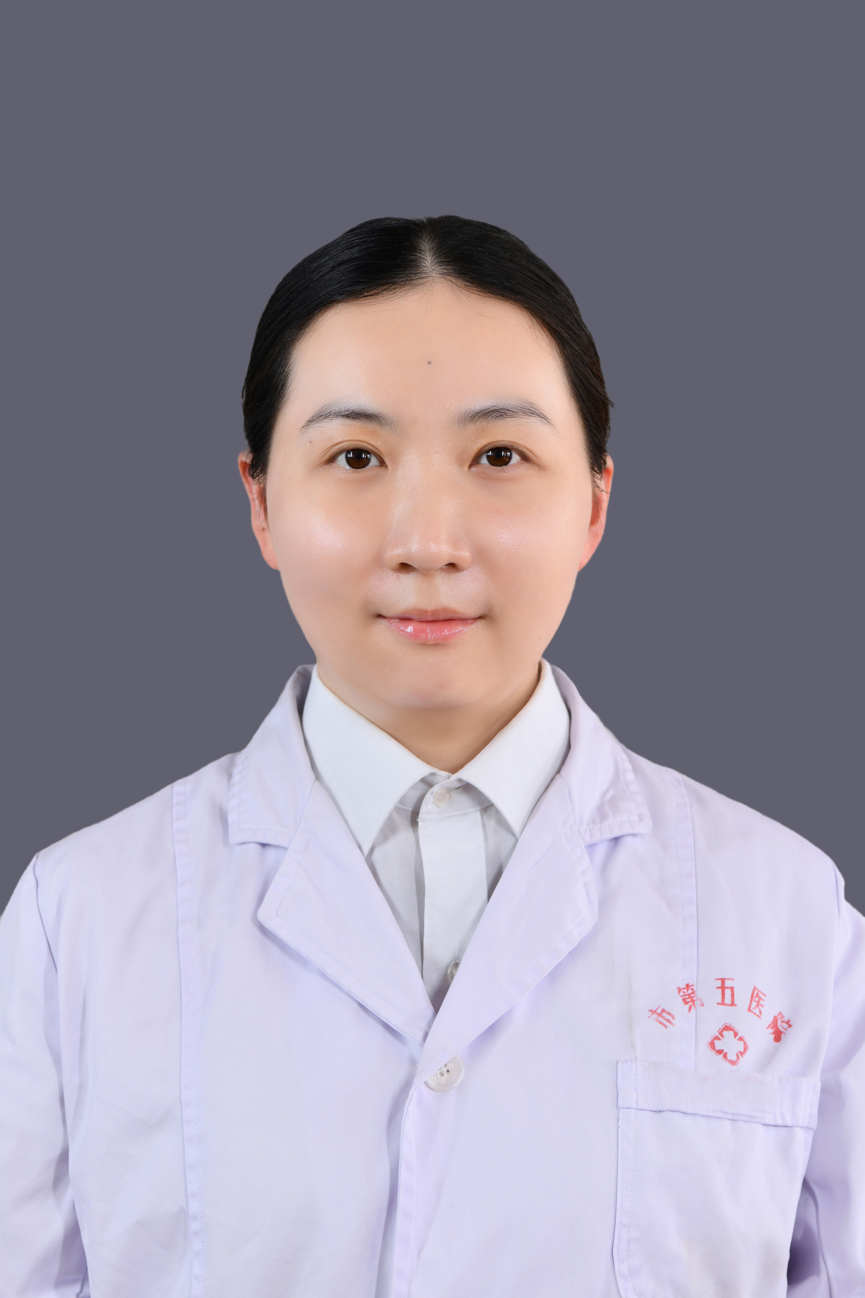 沈珍.jpg